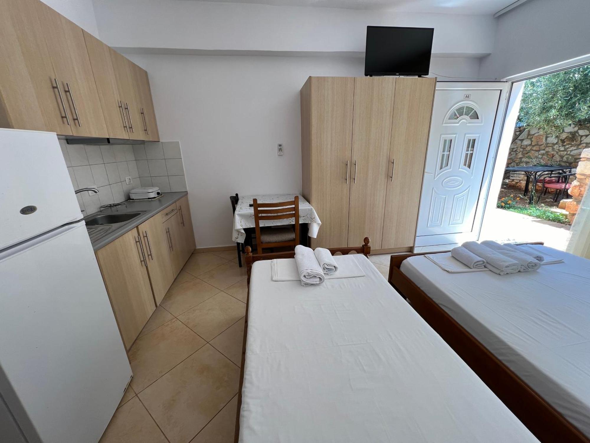 Vila Albi Ksamil Bagian luar foto